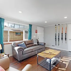 Denver's Mile High Mountain 2 Bedroom With King Beds Denver